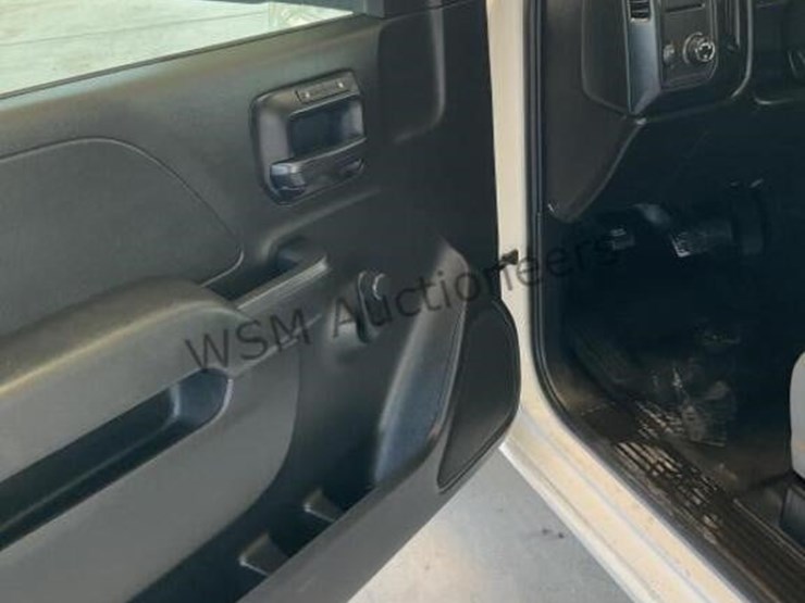 2014-chevrolet-silverado-1500-image-23