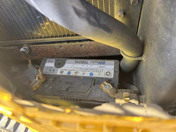 komatsu-pc12-image-27