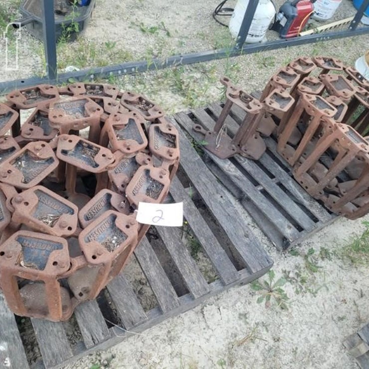 GROUSER TRACKS