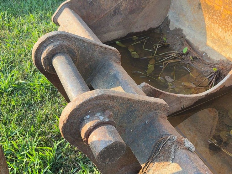 5ft-ditching-bucket-image-3