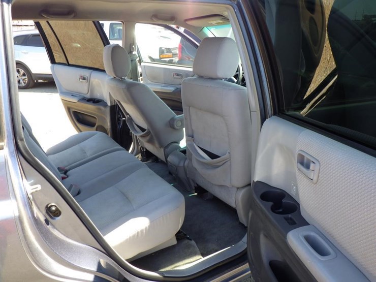2005-toyota-highlander-image-9