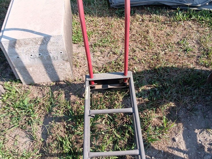 2-wheel-cart-image-1