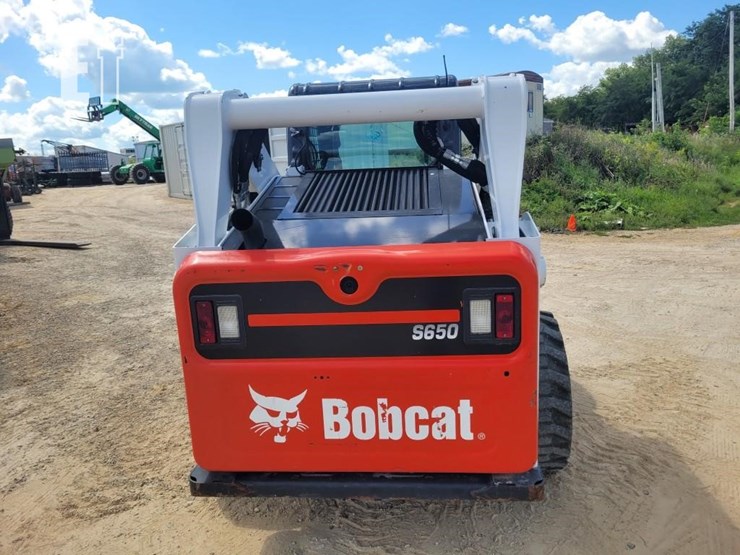 2019-bobcat-s650-image-9
