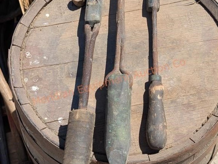 antique-lot---see-description-image-15