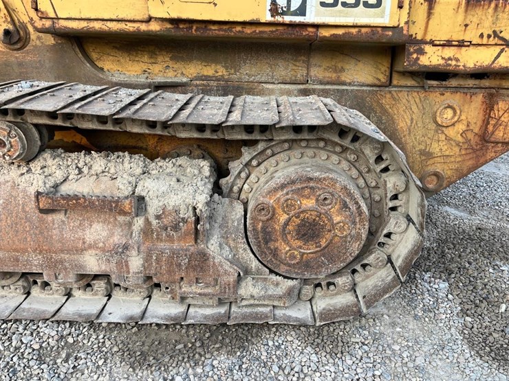 caterpillar-953-image-15