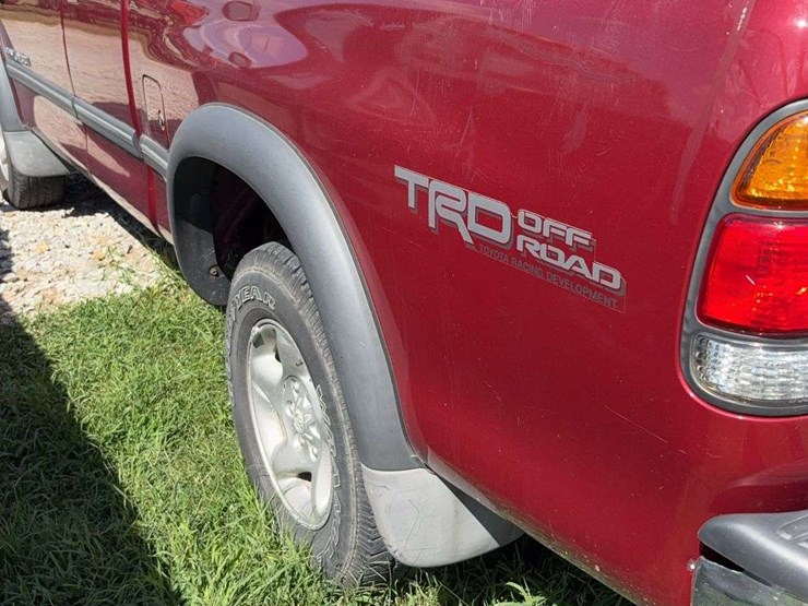 2000-toyota-tundra-image-10