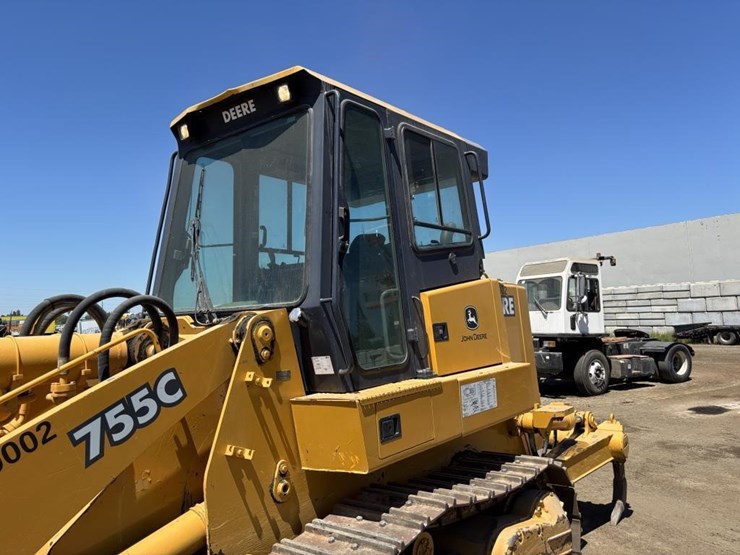 2005-deere-755c-image-25