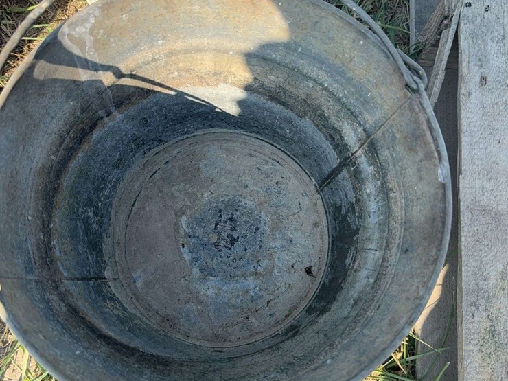 3-galvanized-pales-image-6