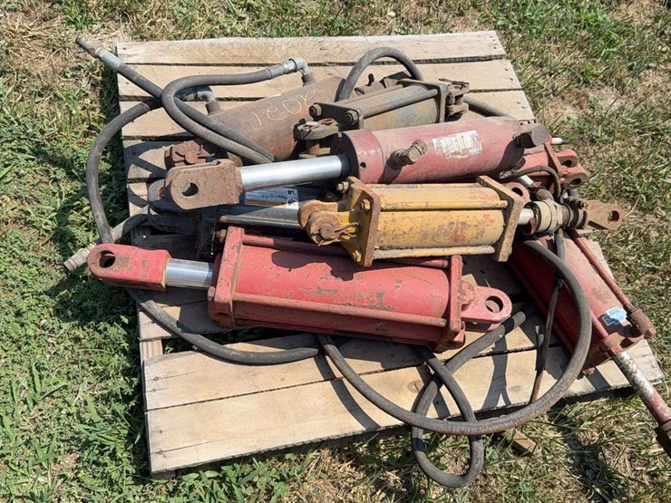 8-hydraulic-cylinders-image-2
