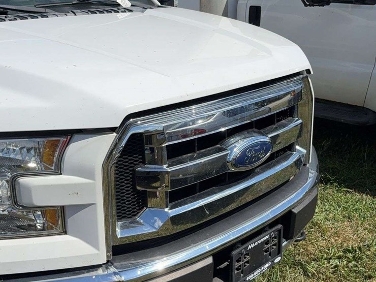 2017-ford-f150-image-3