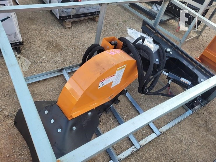wolverine-sg-13-08d-stump-grinder-image-4