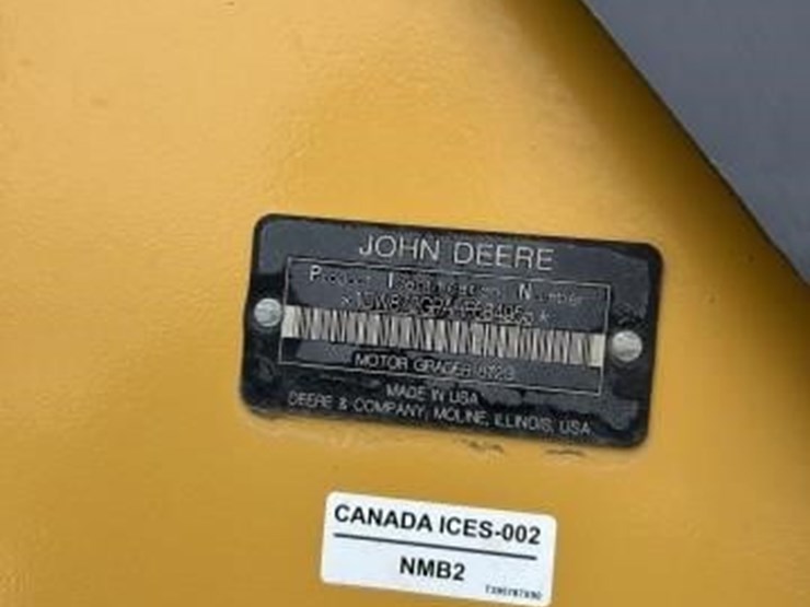 2018-deere-872gp-image-33