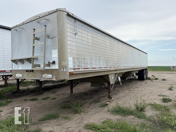 1995-wilson-grain-trailer-image-1