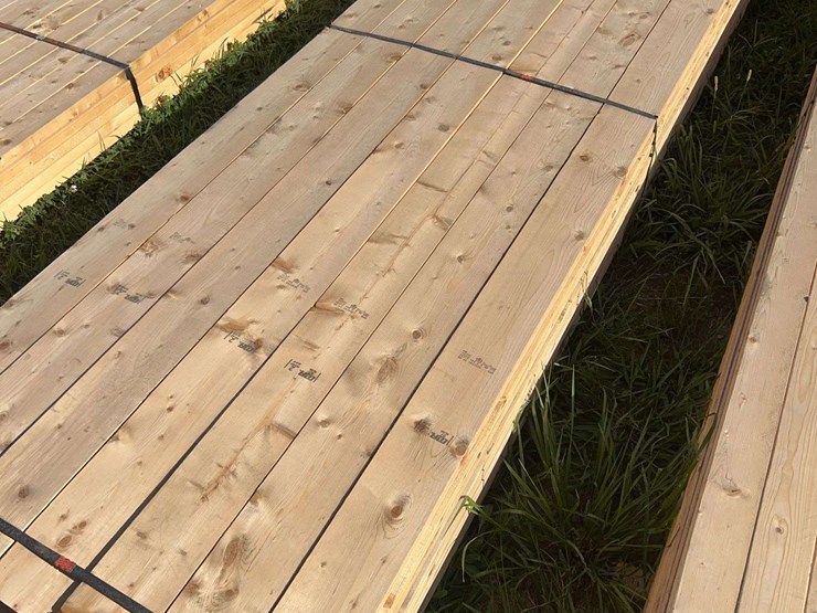 63-boards-of-2"x6"x12'-#2-white-wood-lumber,-(bidding-is-by-the-board,-not-the-stack)-image-1