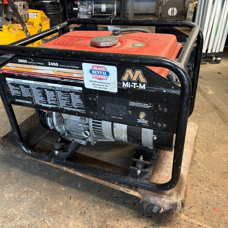 Mi-T-M 3,000 Watt Generator