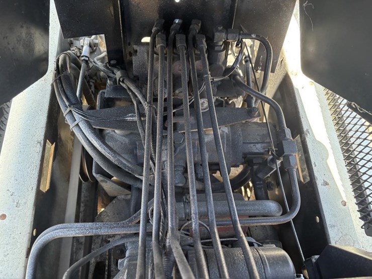 bobcat-343-image-23