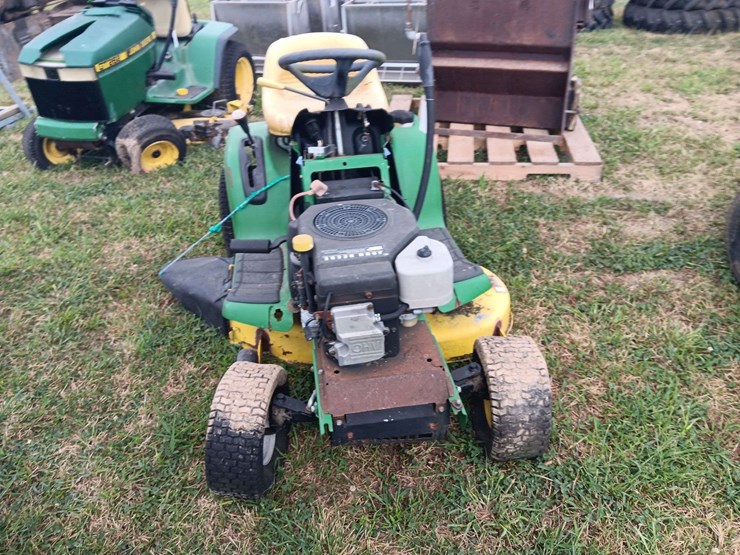 john-deere-38-image-3