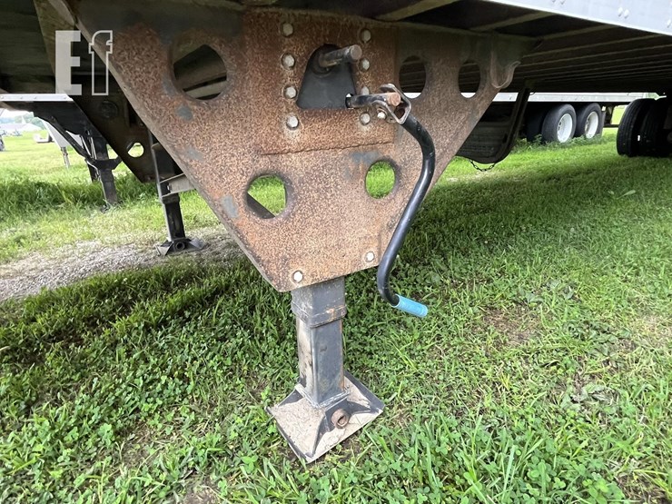 2003-utility-53'-x-102"-image-6