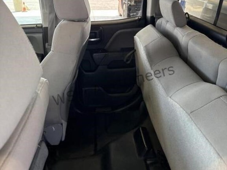 2015-chevrolet-silverado-1500-image-24