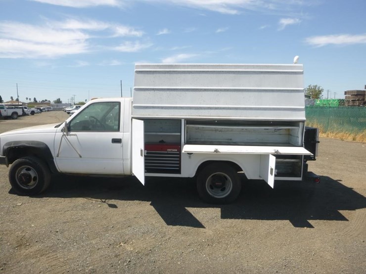 1993-gmc-3500-image-7