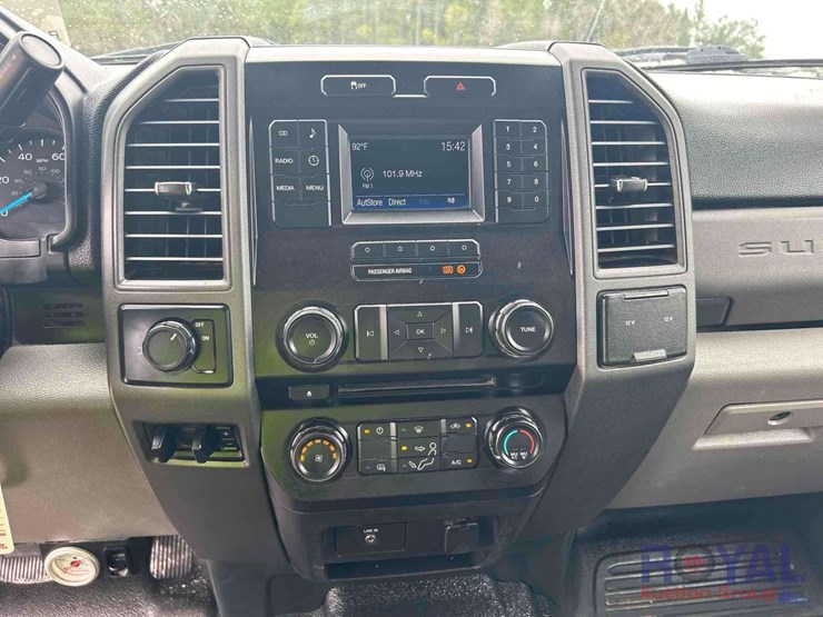 2017-ford-f250-image-17