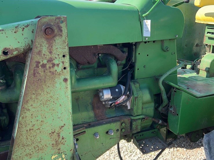 john-deere-4020-image-7