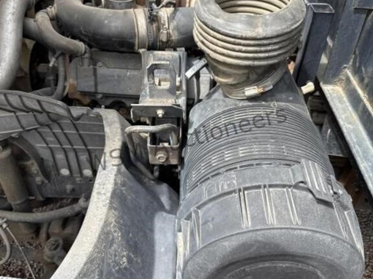 2006-ford-lcf-image-14