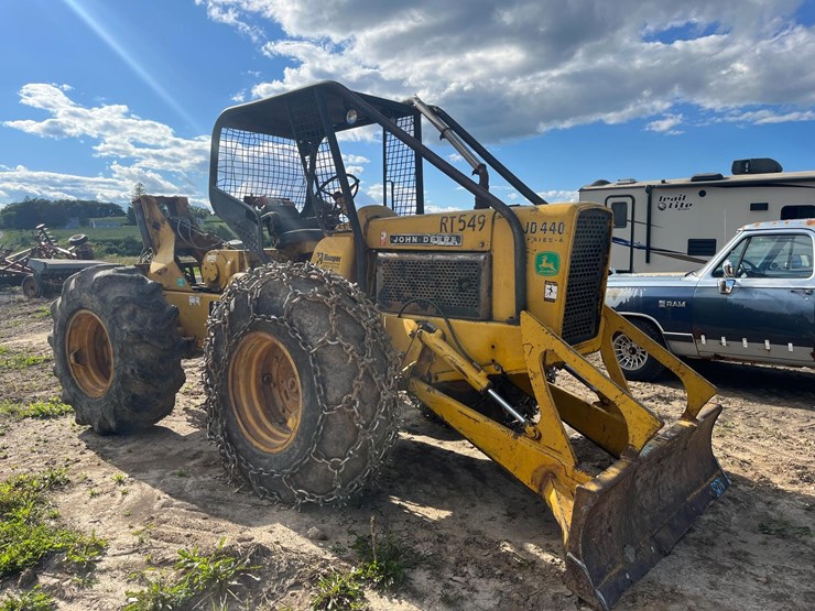 john-deere-440-image-5