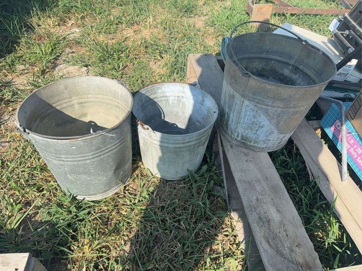 3-galvanized-pales-image-7