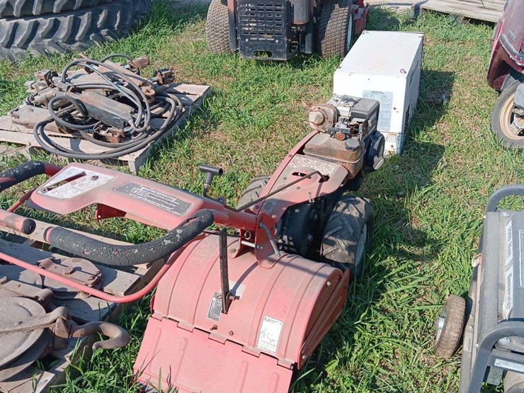 huskee-18"-gas-tiller-image-2