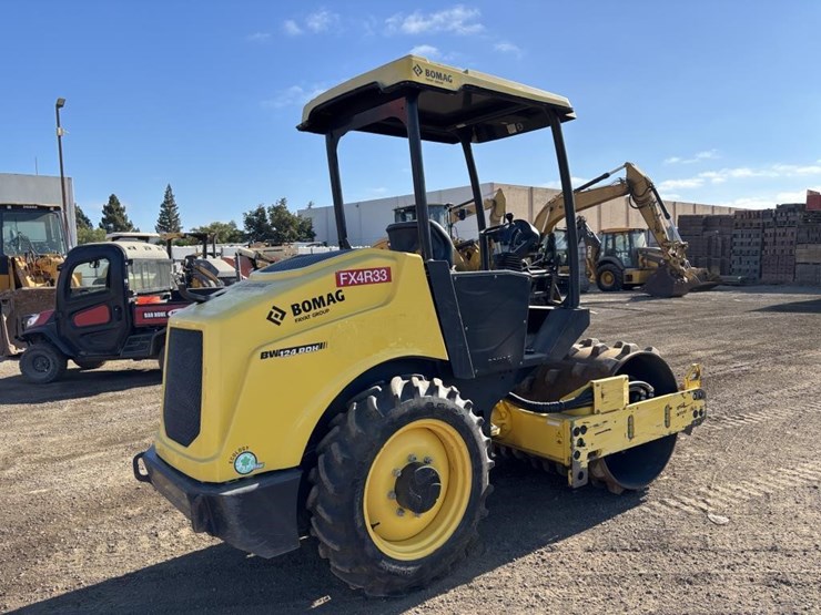 2020-bomag-bw124pdh-image-3