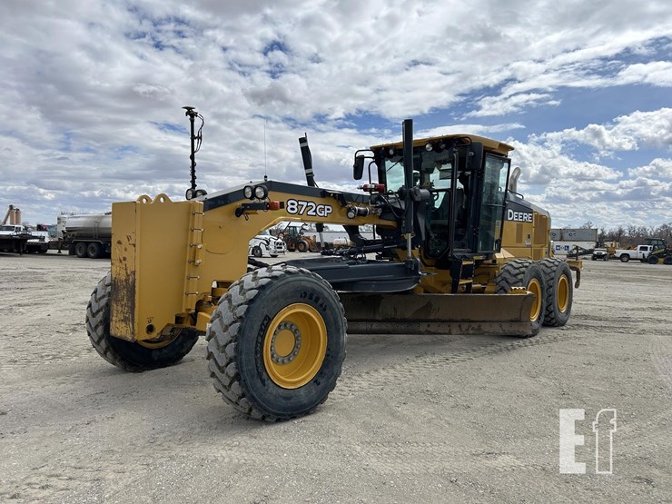 2018-deere-872gp-image-6