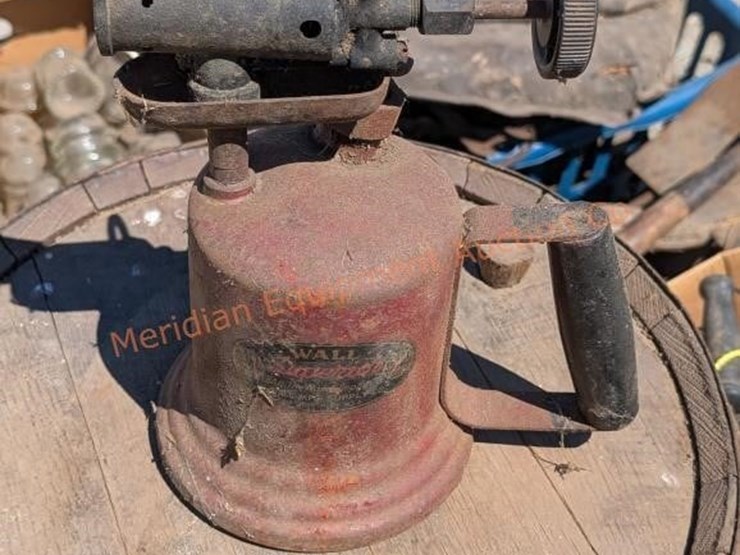 antique-lot---see-description-image-11