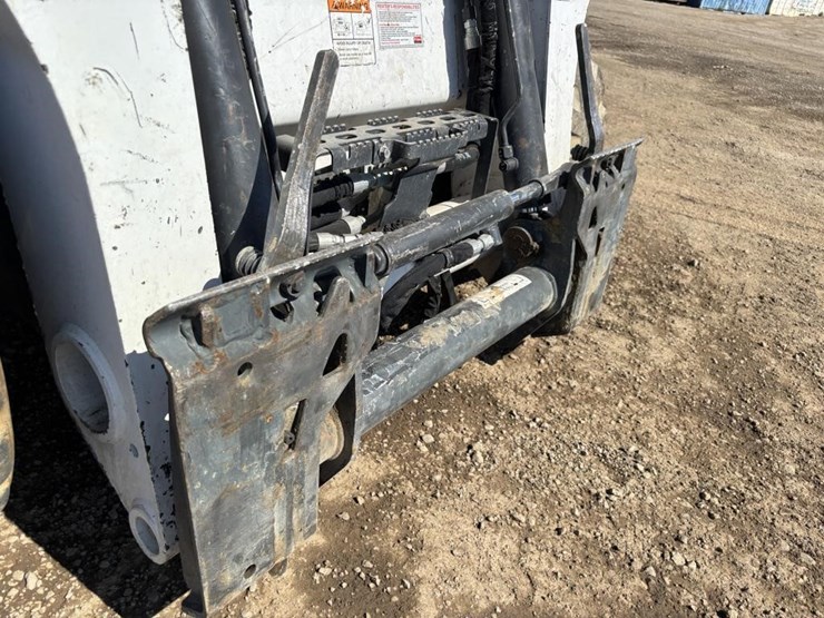 2021-bobcat-s740-image-10