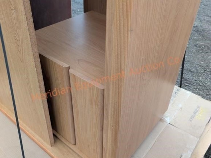 ~6'-office-desk-w/-office-cabinets-image-8