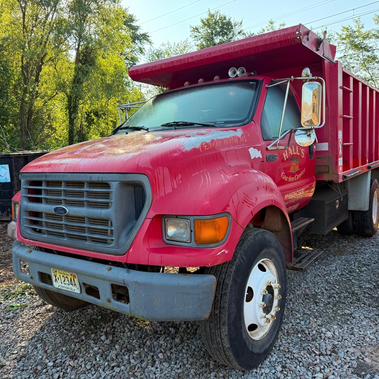 2000 FORD 2000