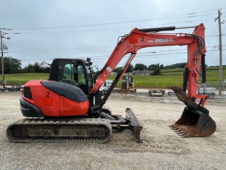 2019-kubota-kx080-image-6