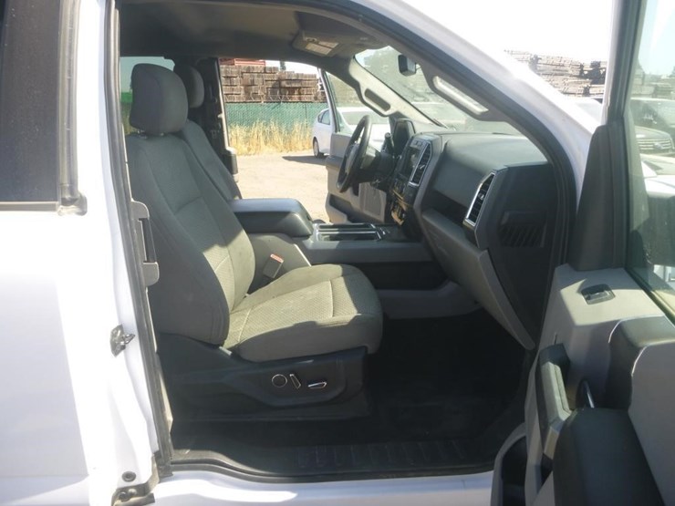 2016-ford-f150-image-10