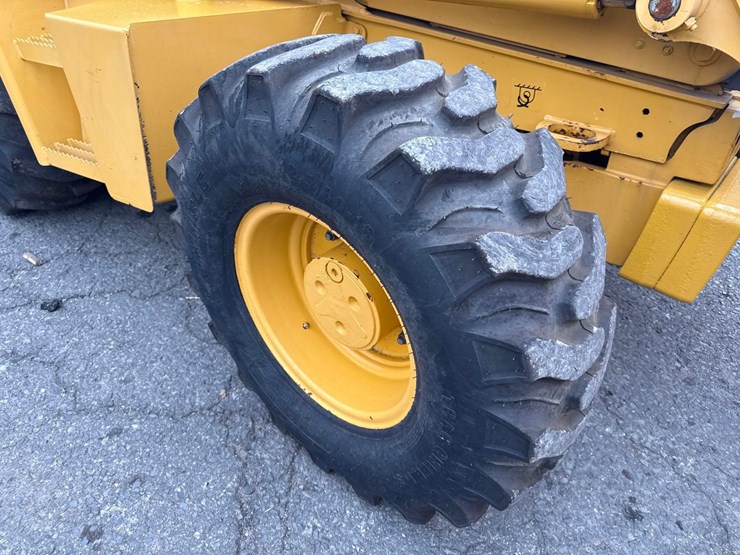 deere-310-image-16