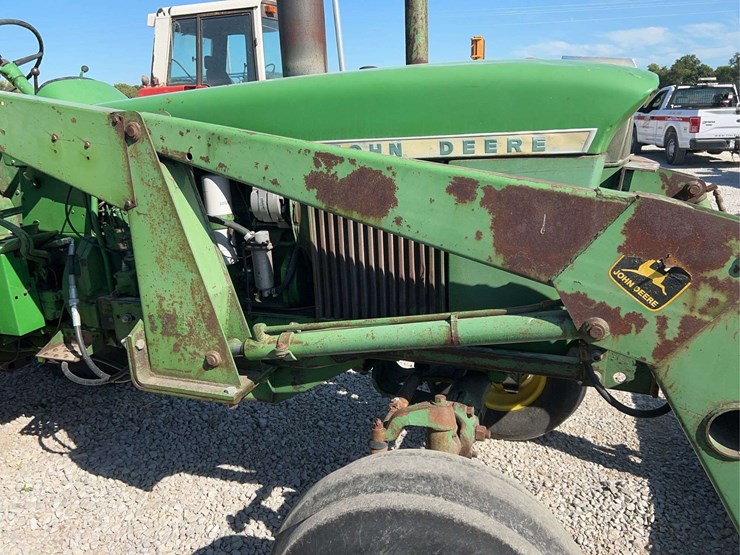 john-deere-4020-image-16