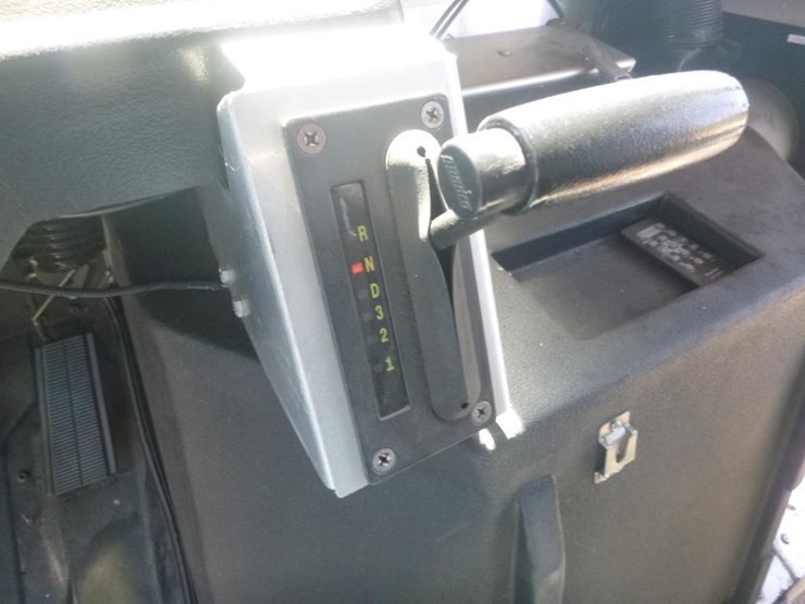 2002-utility-van-image-22