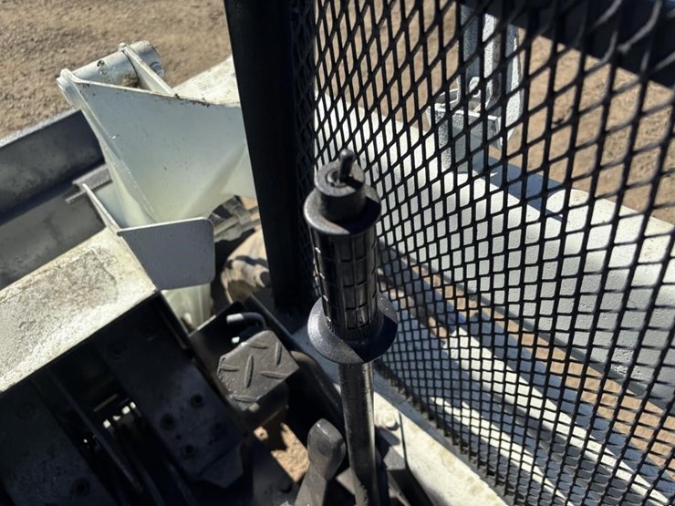 bobcat-343-image-18