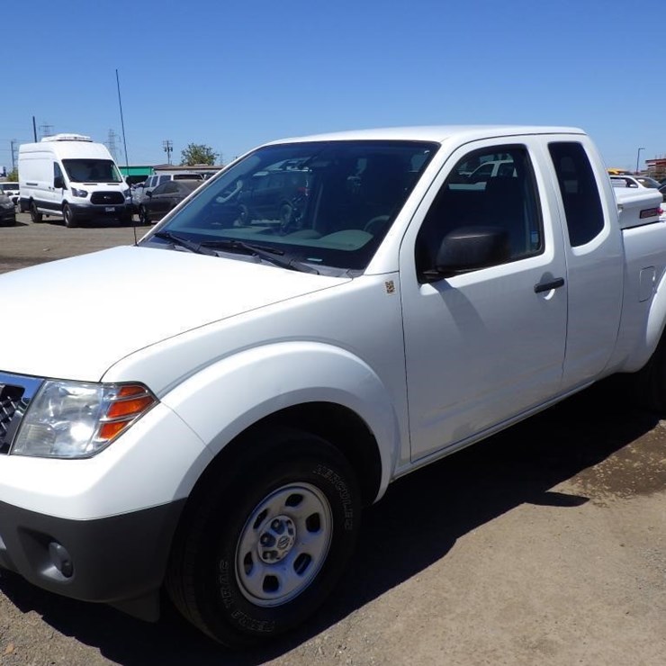 2016 NISSAN FRONTIER