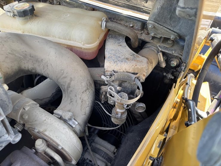 2018-caterpillar-420f2-it-image-60