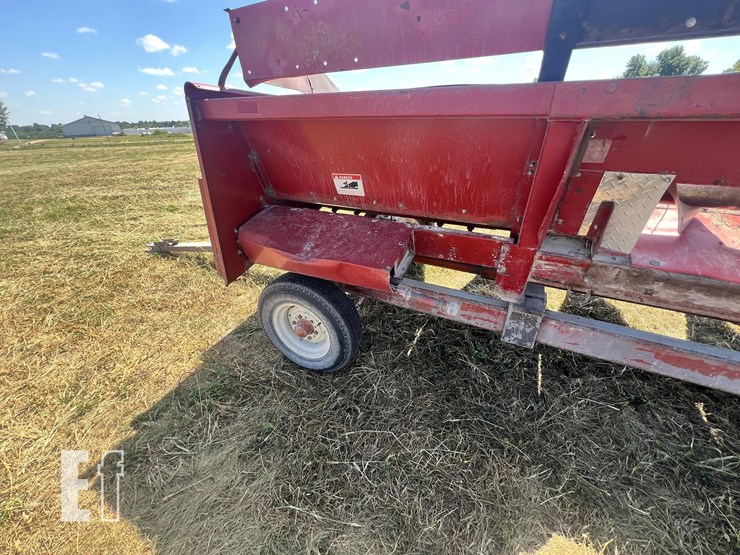 case-ih-1063-image-14