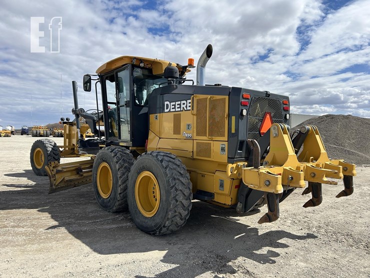 2018-deere-872gp-image-9