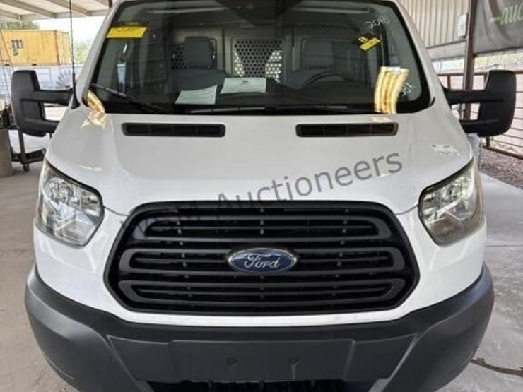 2018-ford-transit-image-3