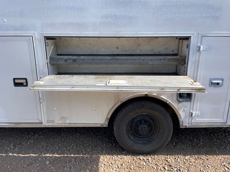 2002-ford-e350-image-12