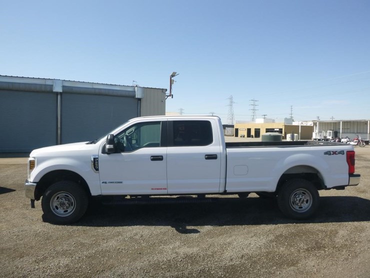 2018-ford-f250-image-6