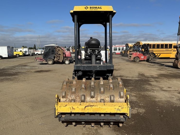 2020-bomag-bw124pdh-image-6